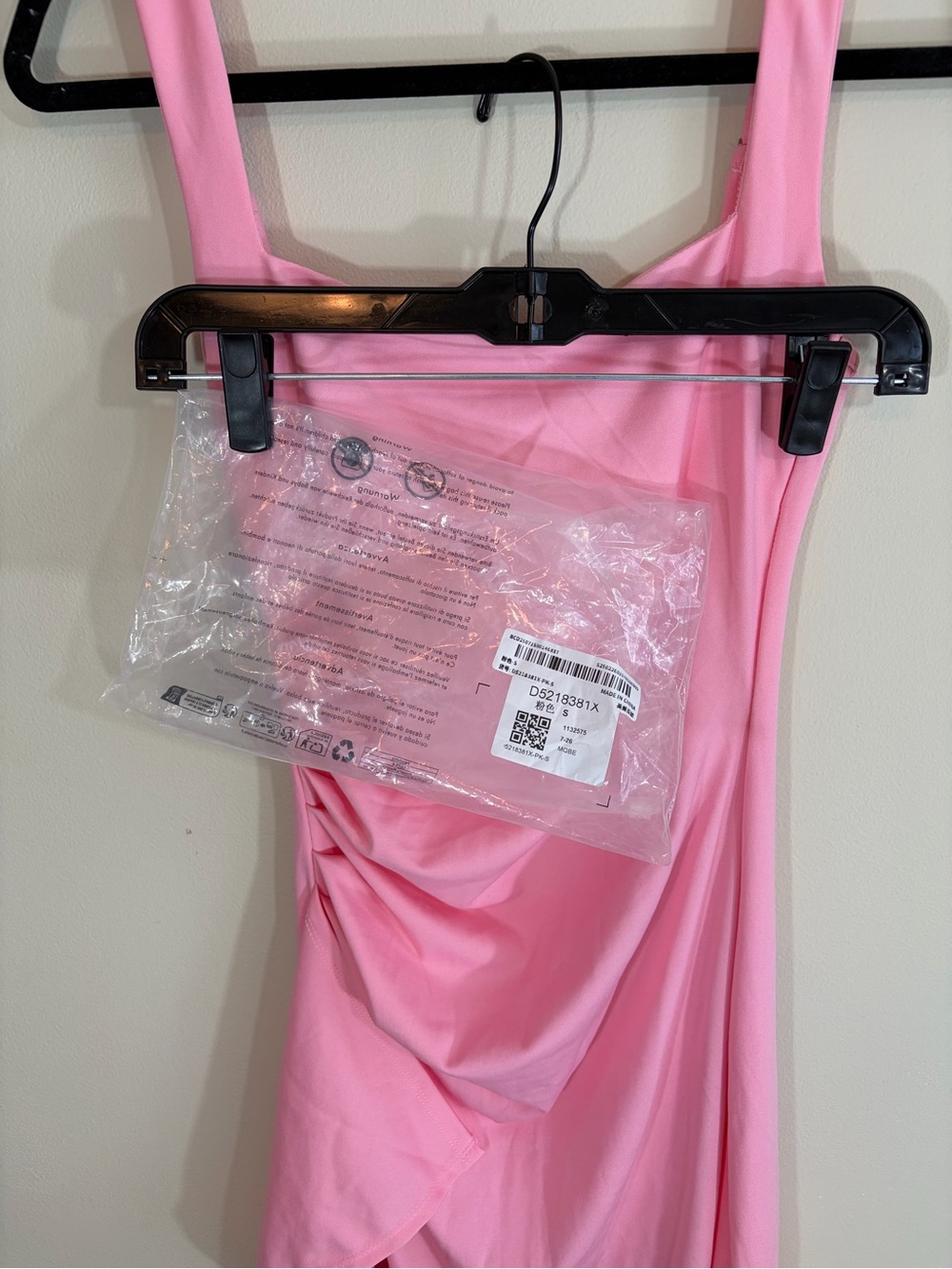 Bubblegum Pink Maxi Dress Side Slit Ruched Prom Dress NWT Small - Picture 5 of 8
